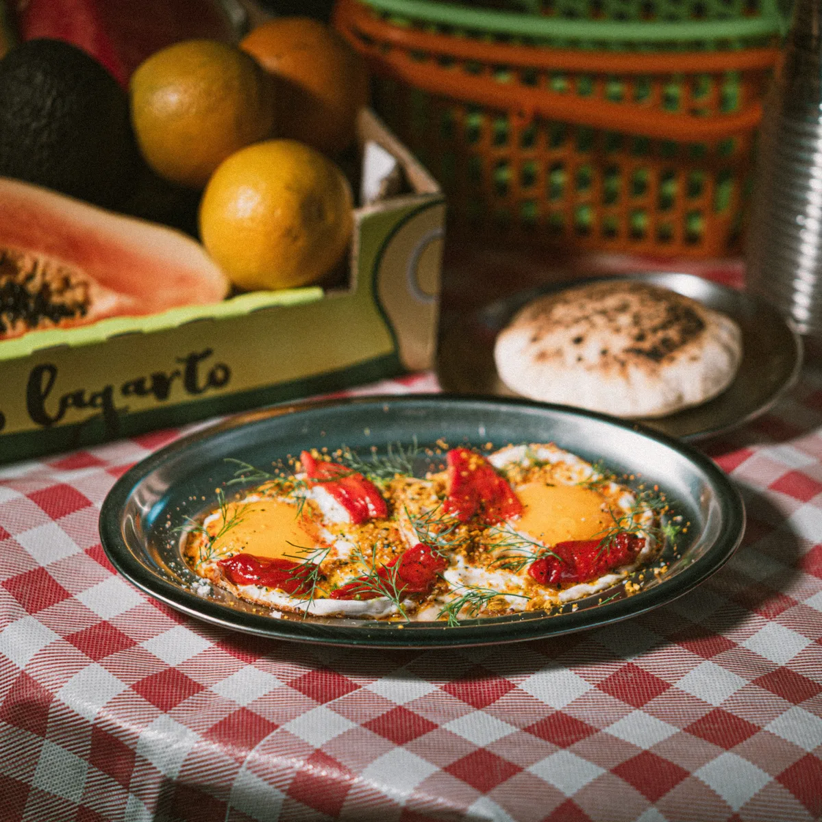 Huevos de Caserío & Pan Pita