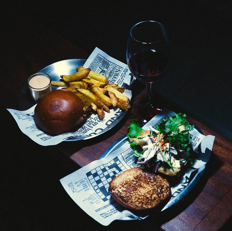 Smash burgers y vinilos